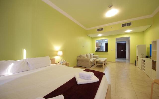 Signature Holiday Homes- Studio Apartment Venetian Tower