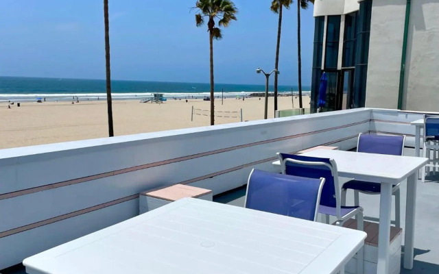 Venice on the Beach Hotel