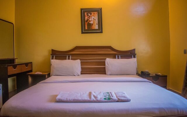 Pacific Hotels & Suites