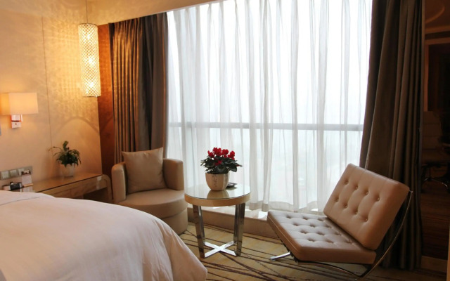 Pullman Linyi Lushang