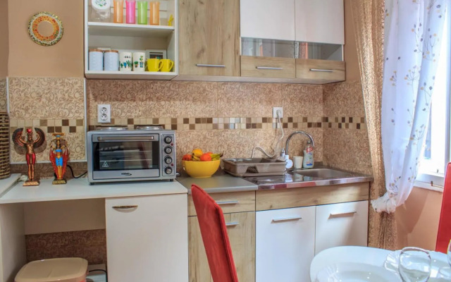 BB Downtown Apartment