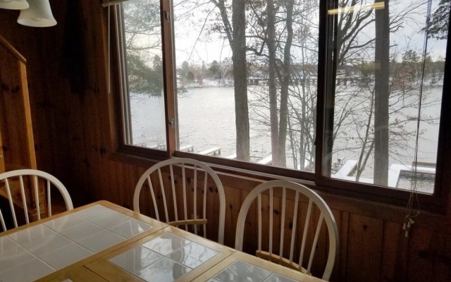 Minocqua Shores Resort