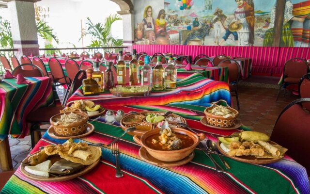 HS HOTSSON Hotel Acapulco