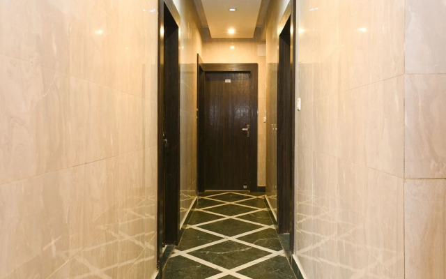 OYO 14721 Hotel Vishesh Continental