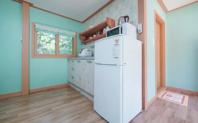 Danyang Yekerina Pension