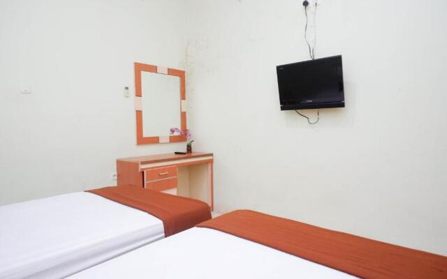 Urbanview Hotel Platinum Parepare