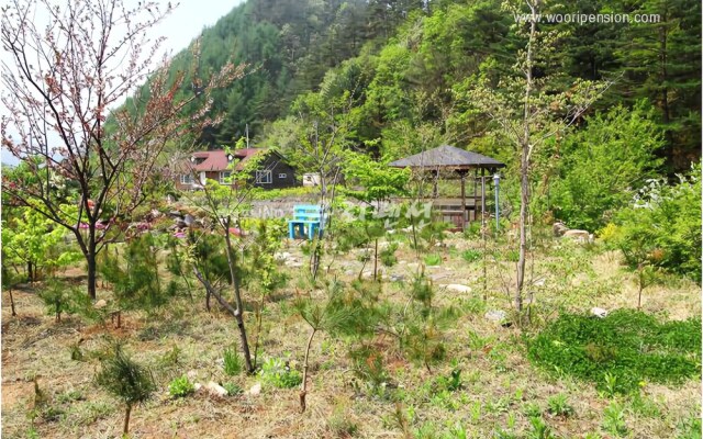 Jeongseon Click Pension