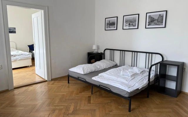 Castle View Apartment