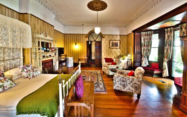 Vacy Hall Historic Guesthouse