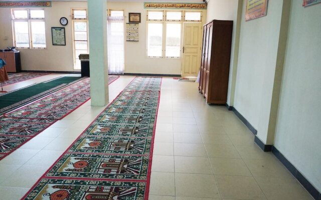 Edotel Syariah Nilam Sari