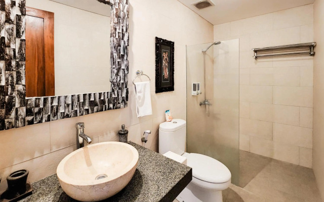 AmaLuna IV COZY Villa in Seminyak