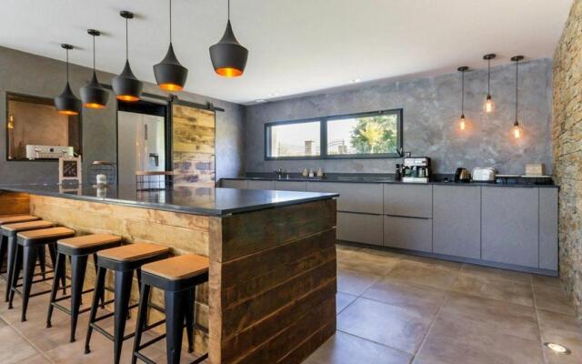 Gîte Ligné, 5 pièces, 9 personnes - FR-1-306-866