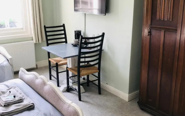 Regency Rooms