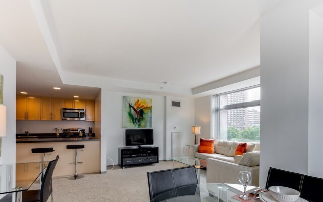 Watermark Kendall West by Bluebird Suites