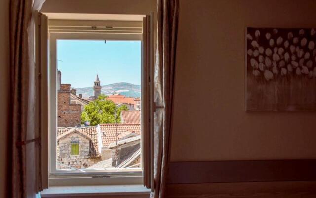 Benjamin Hotel