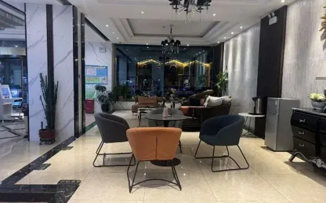 Aijiang Hotel