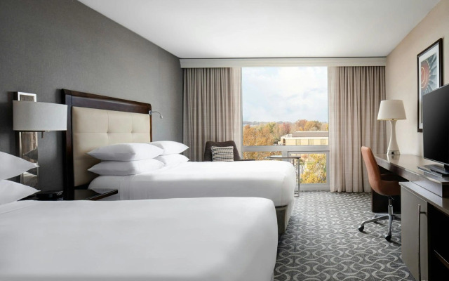 Marriott St. Louis Airport