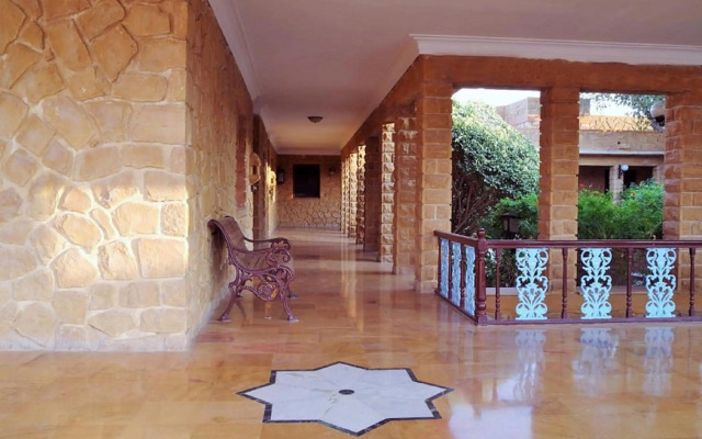 Hotel Rawalkot