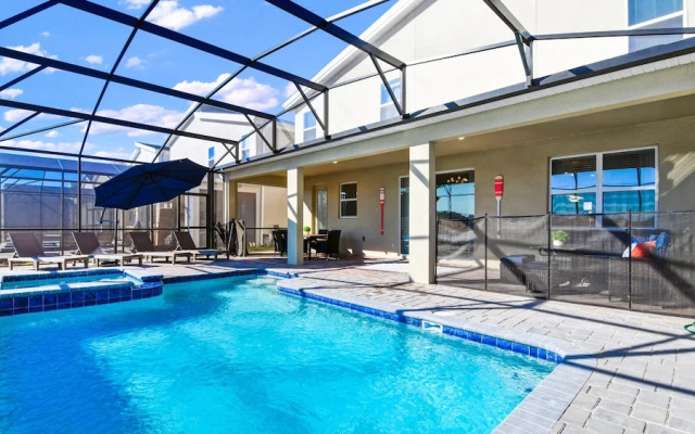 Storey Lake 10br Lakeview Home Pool/spa Game Room