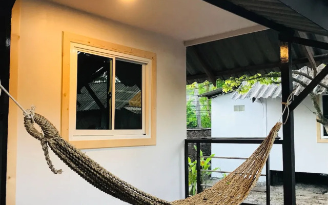 Lipe Garden Beach Resort