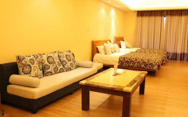 Huidong Seaside Apartment