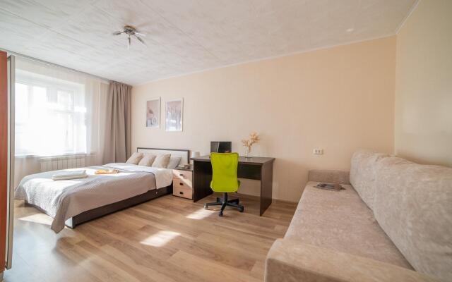 Европа Центр на улице Надеждинская