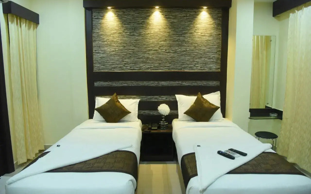 Hotel White Mount