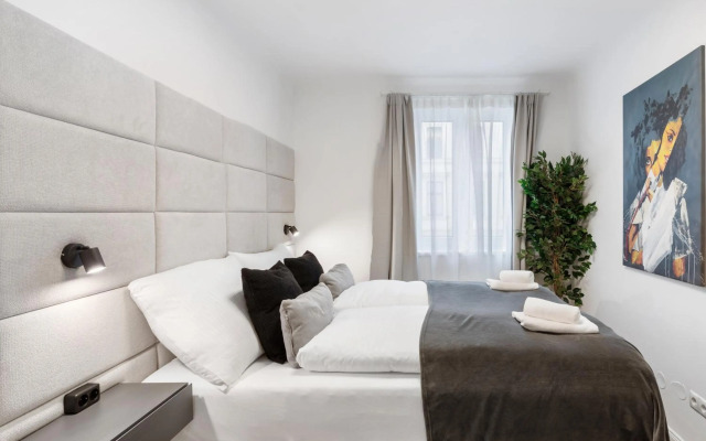 SKY9 Apartments District 3