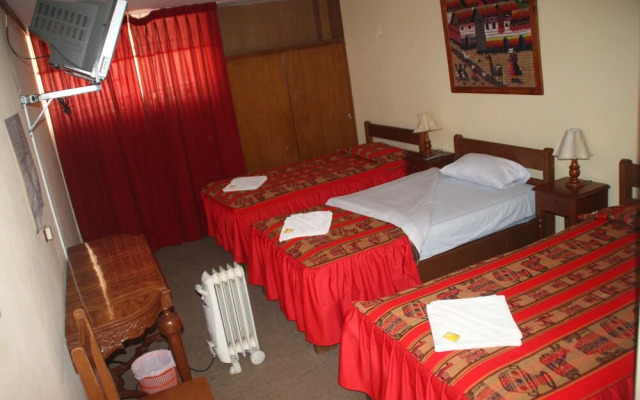 Gran Puno Inn Hostal
