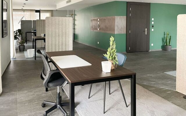 Icon H 203 Suite Micro-living