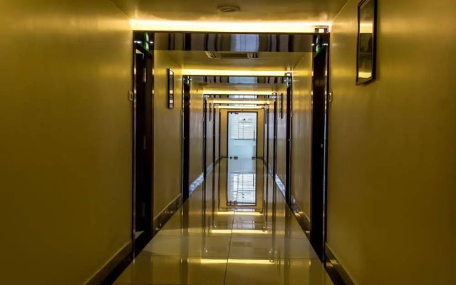 OYO 1302 Hotel Green Apple