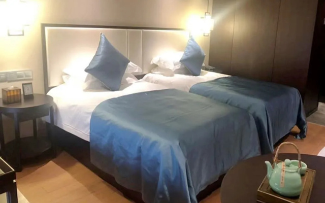 Zhuji Hotel