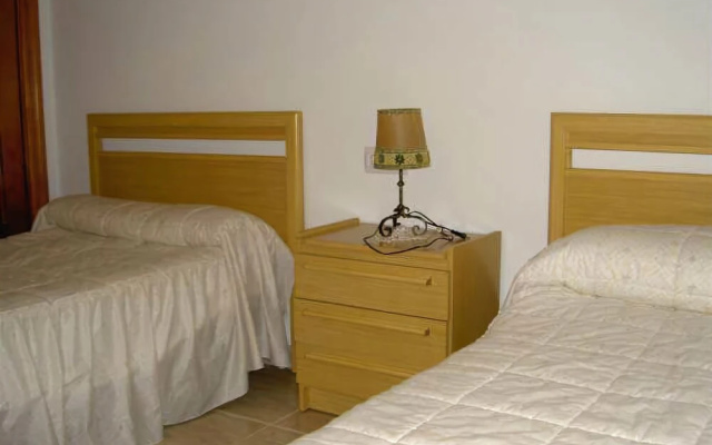 Apartamentos Puerto Tomas Maestre