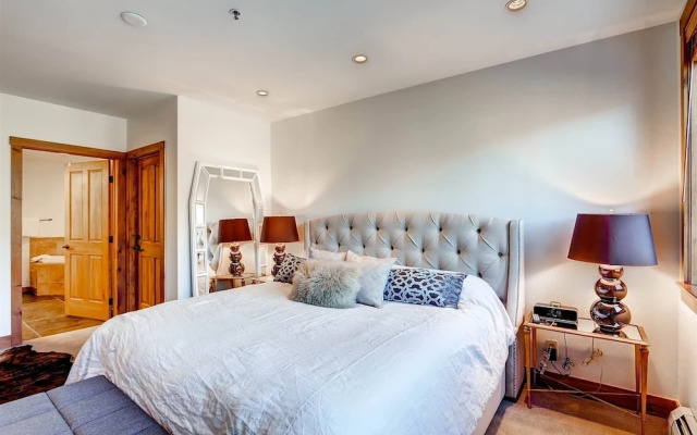 4 Bedroom Condo