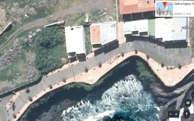 Primera línea en piscinas naturales.