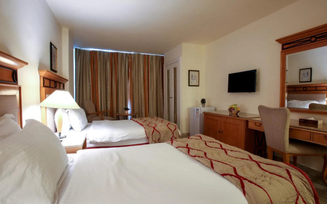 Mina Hotel