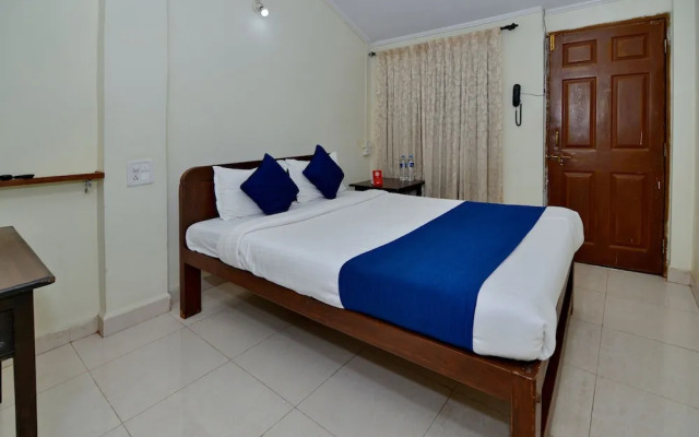 OYO 833 Hotel Prince Santosh Holiday Homes
