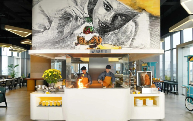 YELLO Hotel Harmoni Jakarta