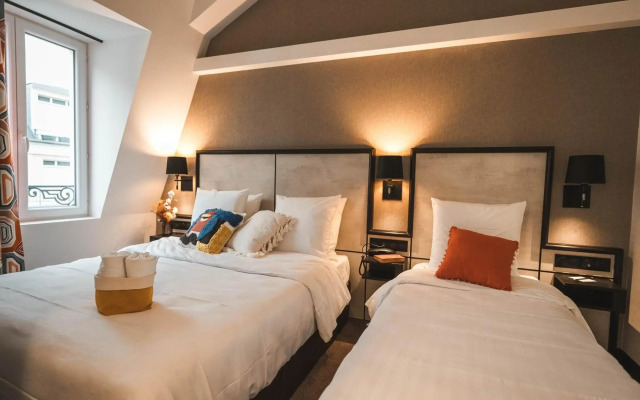 New Hotel Lafayette