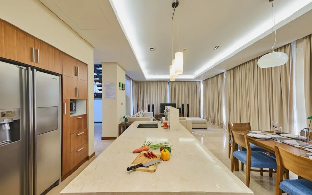 Vacation Homes Pool Villa