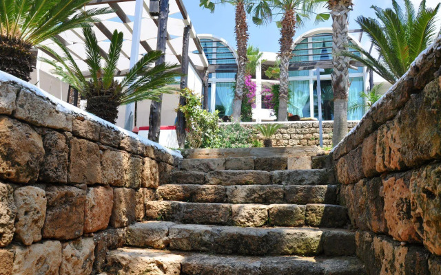 Pangea Beach Resort