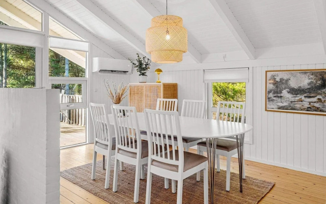 6 Person Holiday Home in Albaek