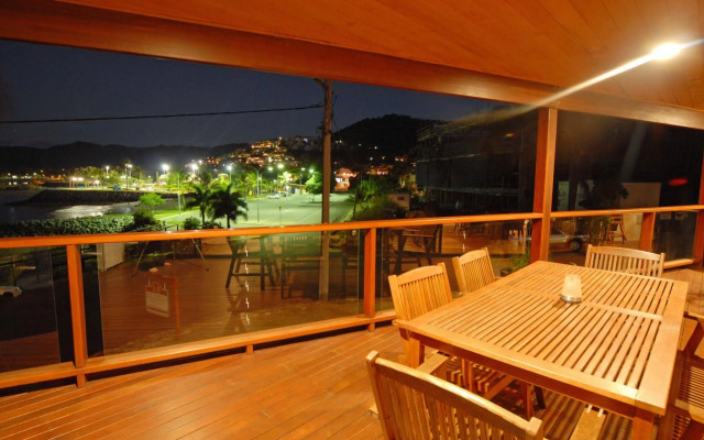 Airlie Waterfront Bed & Breakfast