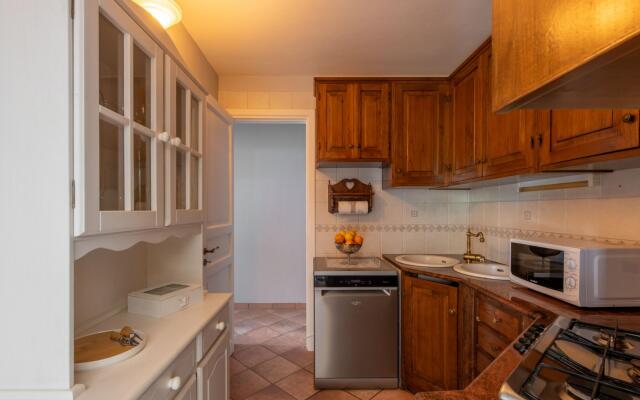 Meravigghia Apartment