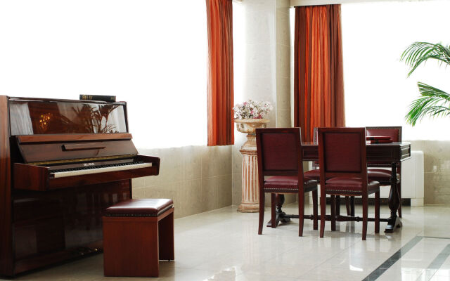 Oscar Hotel