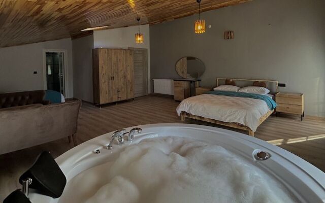 Burahan Suite Hotel