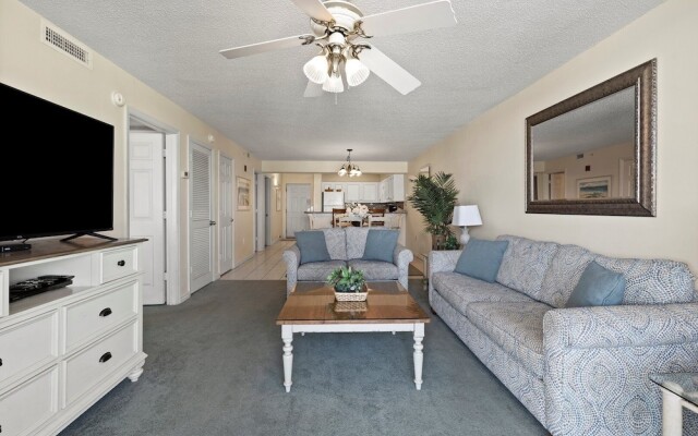 Pelican Beach 0515 2 Bedroom Condo by Pelican Beach Management