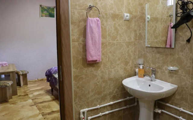 Saro B&B And Safari Tours