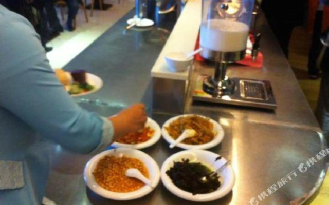 永生现代连锁宾馆(宜春市政府高铁站店)