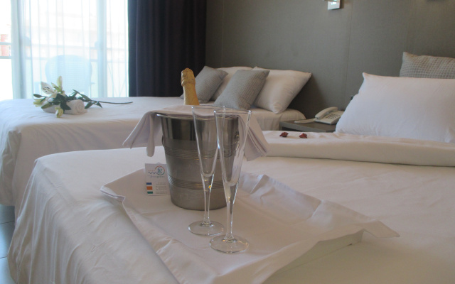 Hotel Fenals Garden